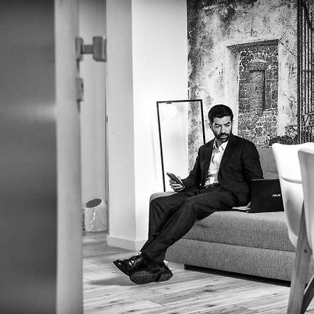 Eleonore Elegant Rooms Cagliari Buitenkant foto