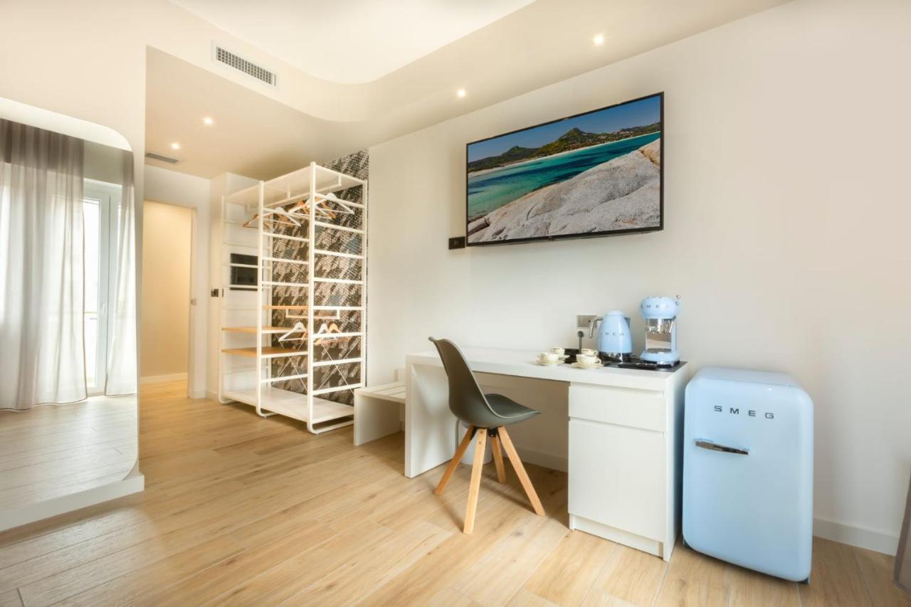 Eleonore Elegant Rooms Cagliari Buitenkant foto